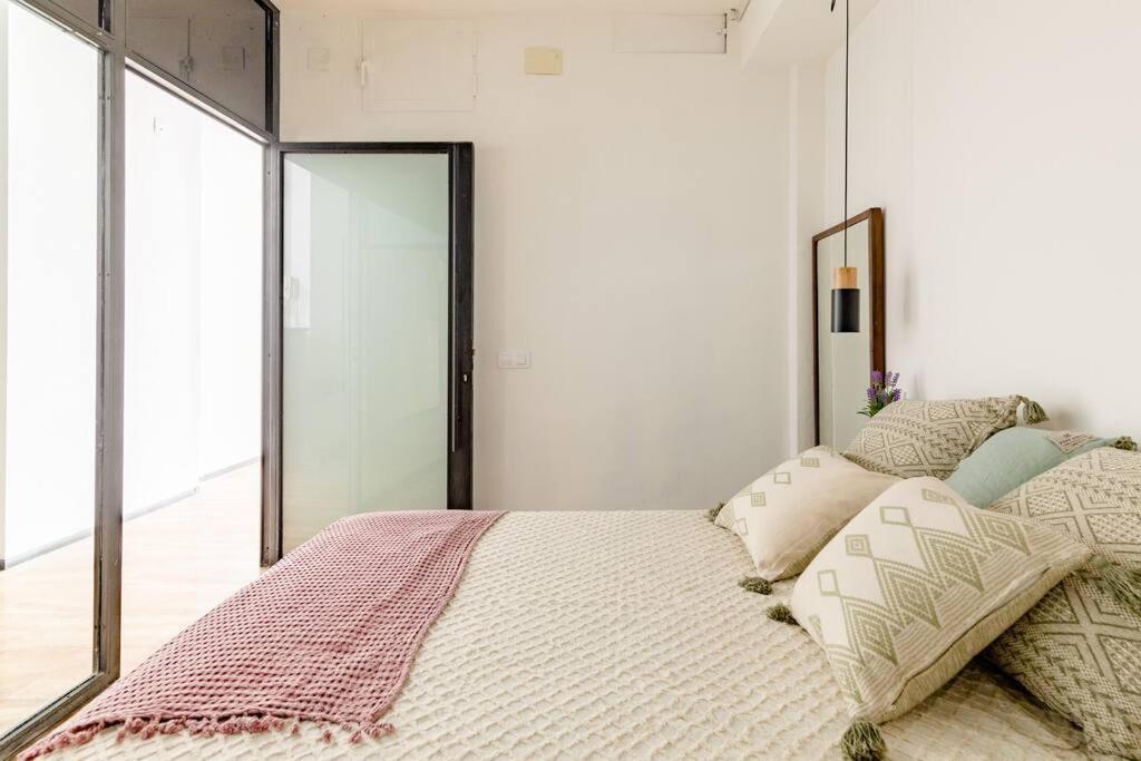 Cozy Loft Patio+Pool +Wifi Apartamento Valência Exterior foto