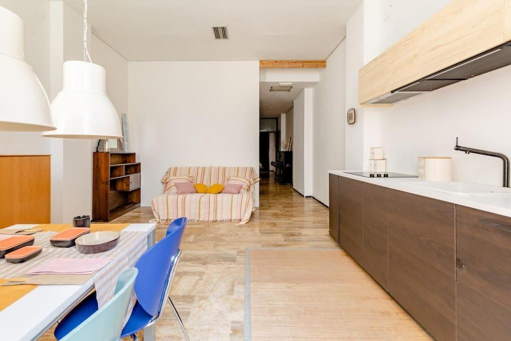 Cozy Loft Patio+Pool +Wifi Apartamento Valência Exterior foto